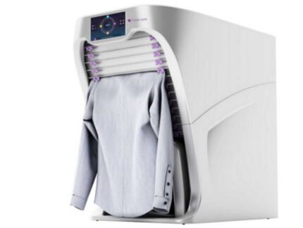 FoldiMate steaming and refreshing garments during a cycle